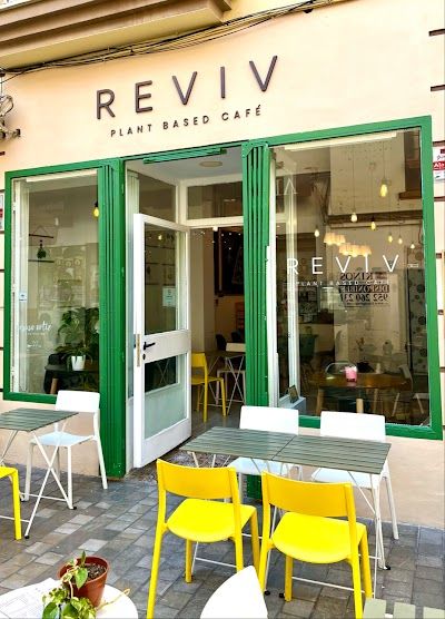 REVIV CAFÉ