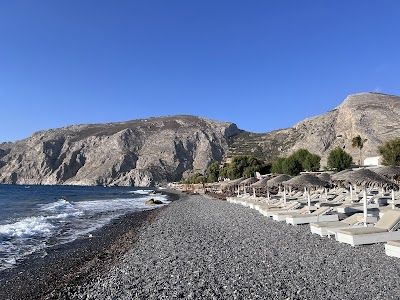 Kamari beach