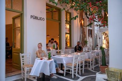 Pūblico Restaurant & Mezcaleria