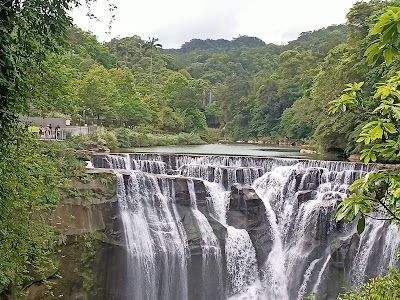 Shifen Waterfall
