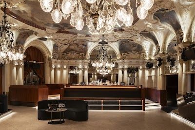 Café Opera