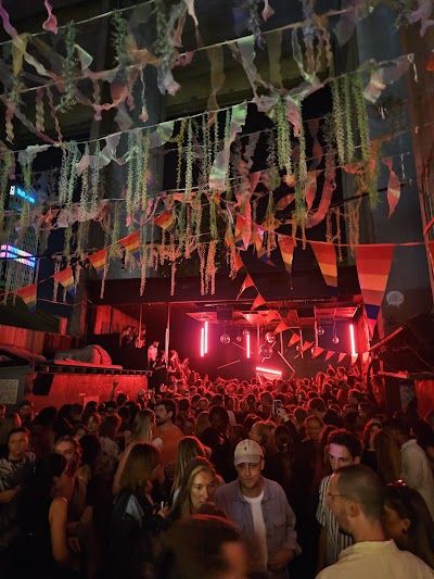 Huset Under Bron