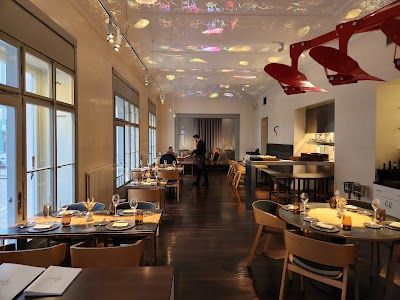 Field Restaurant
